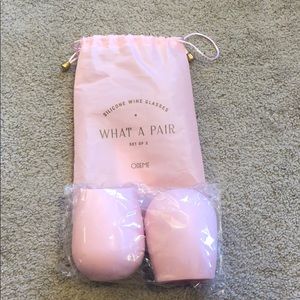 Silicone wine glasses